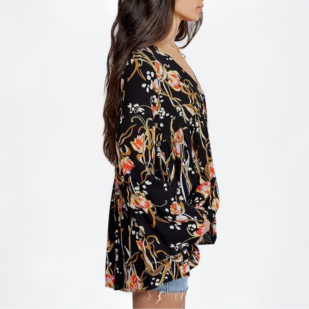 Free‎ People Black Floral Bella Blouse-size Medium - Picture 5 of 8